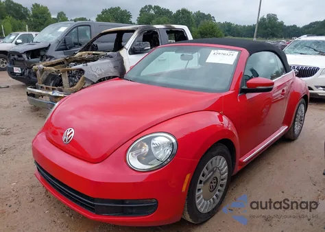 2013 Volkswagen Beetle 2.5L z USA, uszkodzony, nr VIN 3VW5P7AT3DM827221